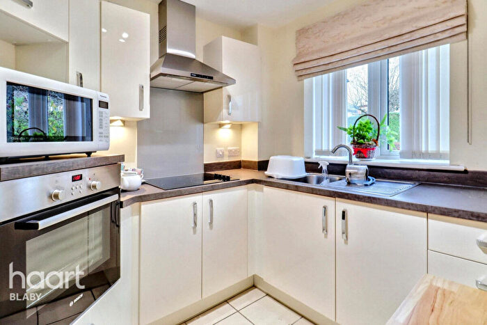 1 Bedroom Apartment For Sale In Enderby Road, Leicester, LE8