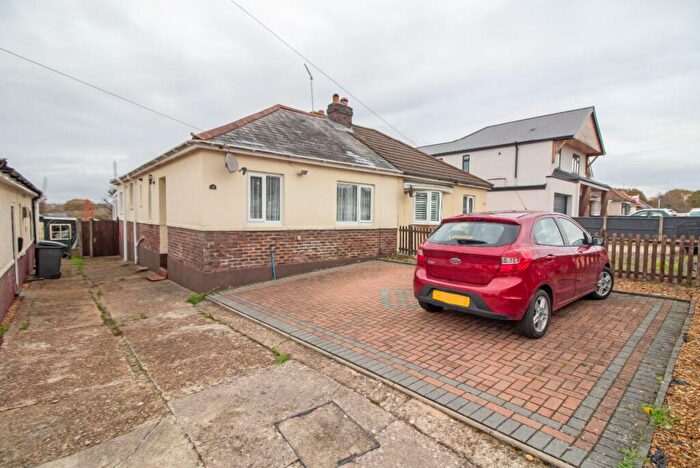 2 Bedroom Semi-Detached Bungalow For Sale In Frances Road, Purbrook, PO7