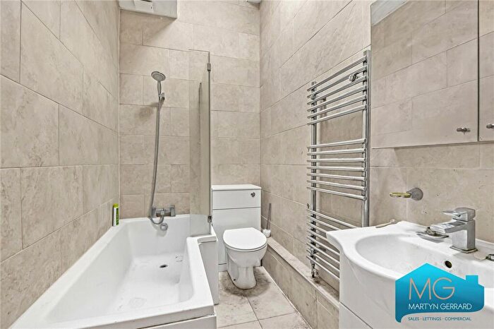4 Bedroom Apartment For Sale In Frognal, Hampstead, London, NW3