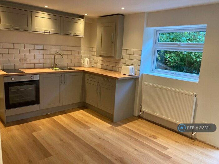 Studio To Rent In Warsash, Warsash, Southampton, SO31