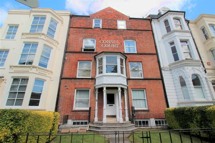 1 Bedroom Flat To Rent In Consul Court, - Landport Terrace, Portsmouth, Hants, PO1