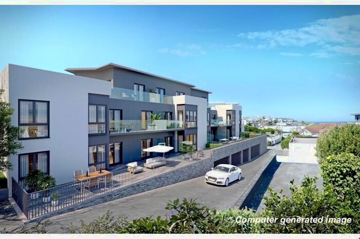 2 Bedroom Flat To Rent In Pentire Avenue, Newquay, TR7