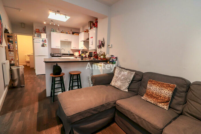 4 Bedroom Terraced House To Rent In Blackberry Terrace, Southampton, SO14