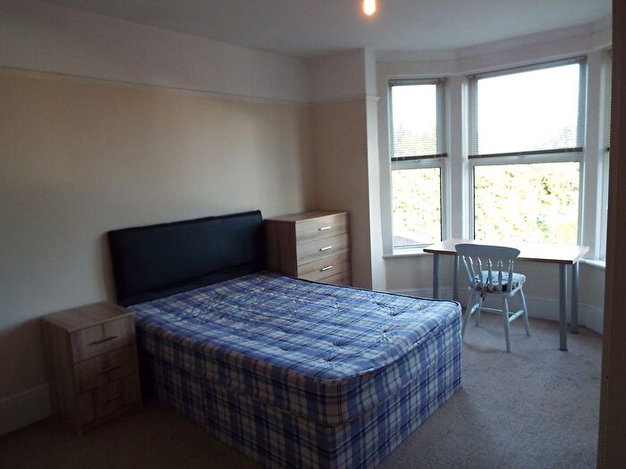 5 Bedroom Property To Rent In Portswood Road, Southampton, SO17