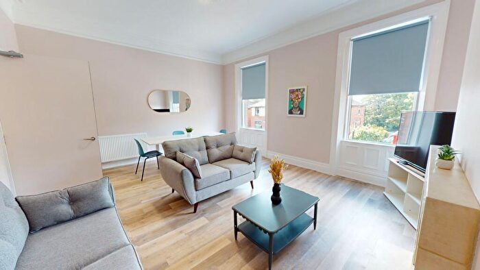 4 Bedroom Apartment To Rent In A, Heaton Road, NE6