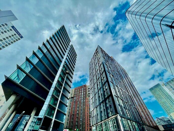 2 Bedroom Apartment To Rent In New Kings Head Yard, Manchester, Greater Manchester, M3