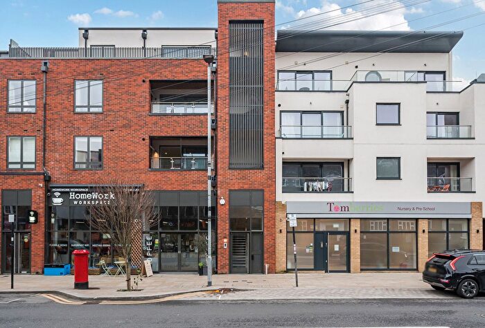 2 Bedroom Flat For Sale In Wimbledon Park Road, London, SW19