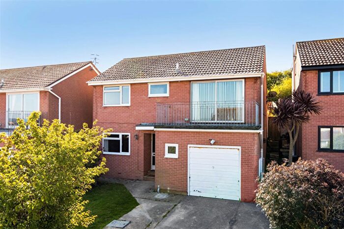 5 Bedroom Detached House For Sale In Vanguard Avenue, Littlesea, Weymouth, DT4