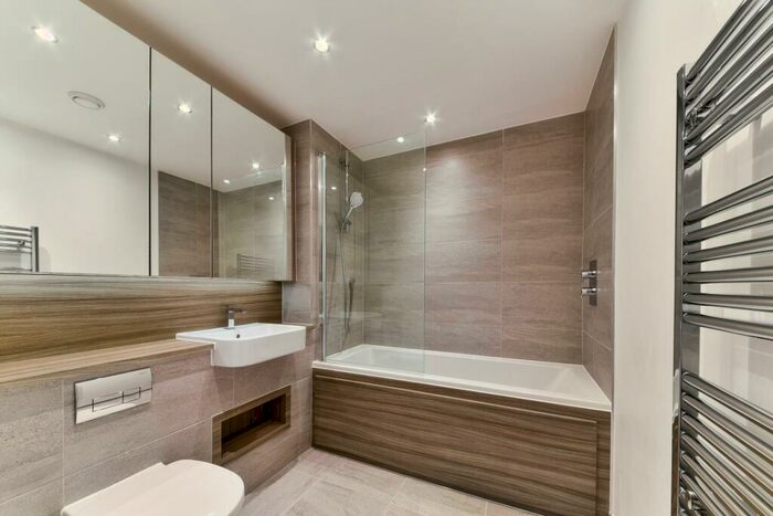 2 Bedroom Apartment To Rent In Grevillea House, Colindale, London, NW9