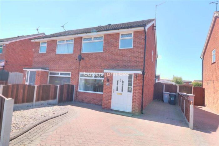 3 Bedroom Semi-Detached House To Rent In Heron Crescent, CW1