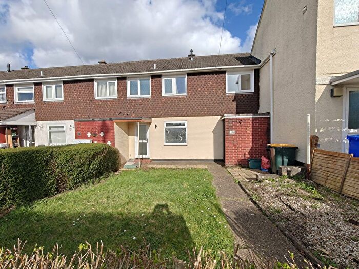 3 Bedroom Property To Rent In Beech Close, Llanmartin, NP18