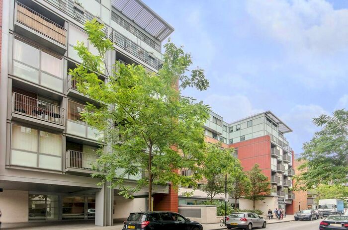 3 Bedroom Flat To Rent In Monck Street, Westminster, London, SW1P