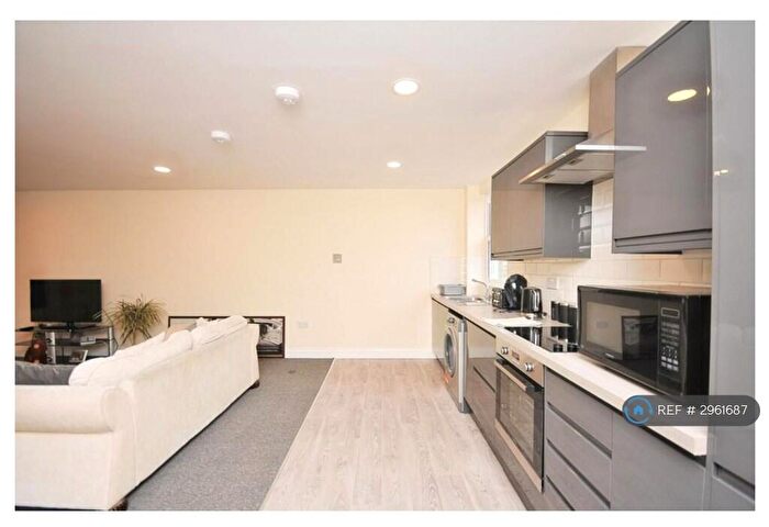 1 Bedroom Flat To Rent In High Street, Chislehurst, BR7