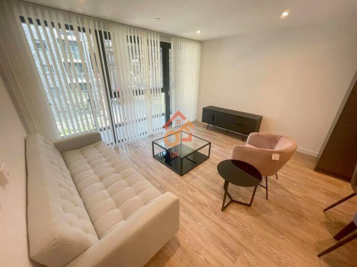 2 Bedroom Flat To Rent In Wilson Building, Potato Wharf, Manchester, M3