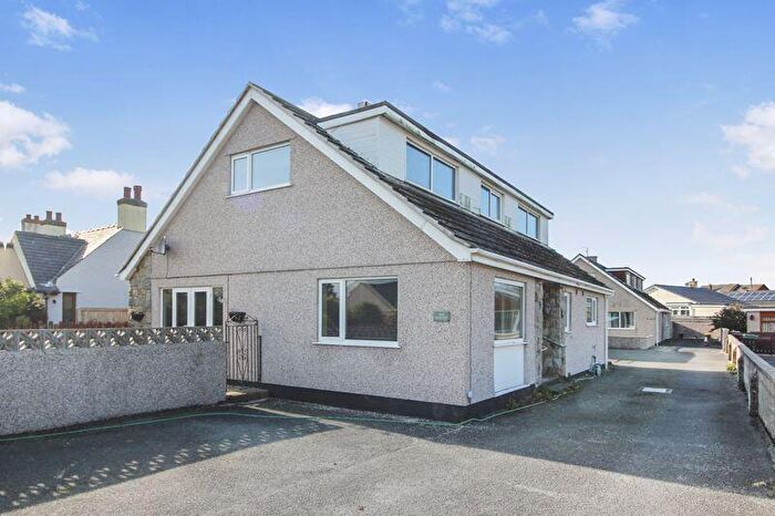 3 Bedroom Detached House For Sale In High Street, Cemaes Bay, LL67