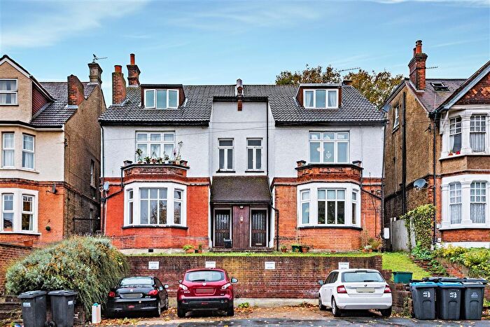 1 Bedroom Flat To Rent In Avondale Road, South Croydon, CR2