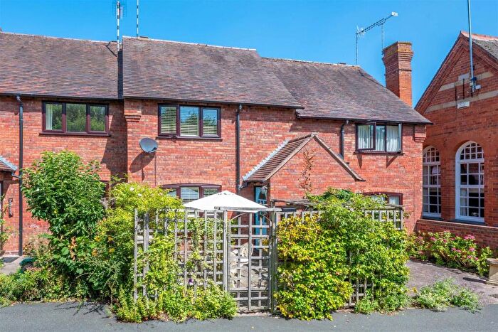 2 Bedroom Terraced House For Sale In School Road, Henley-In-Arden, B95