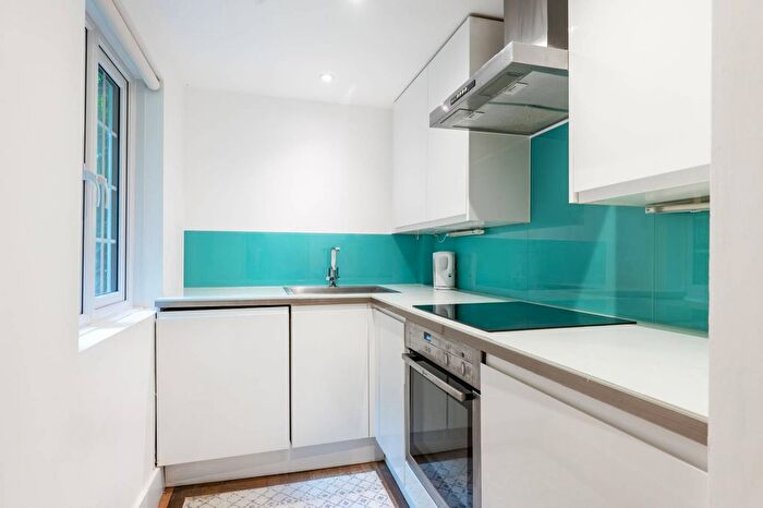 1 Bedroom Studio To Rent In Monmouth Road, Westbourne Grove, London, W2