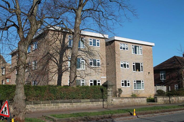 2 Bedroom Flat For Sale In Cold Bath Road, Harrogate, HG2