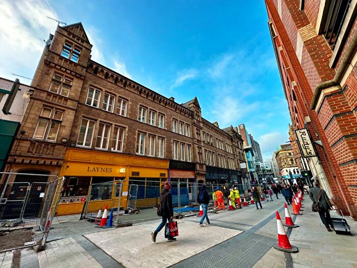 1 Bedroom Flat To Rent In New Station Street, - New Station Street, Leeds, LS1