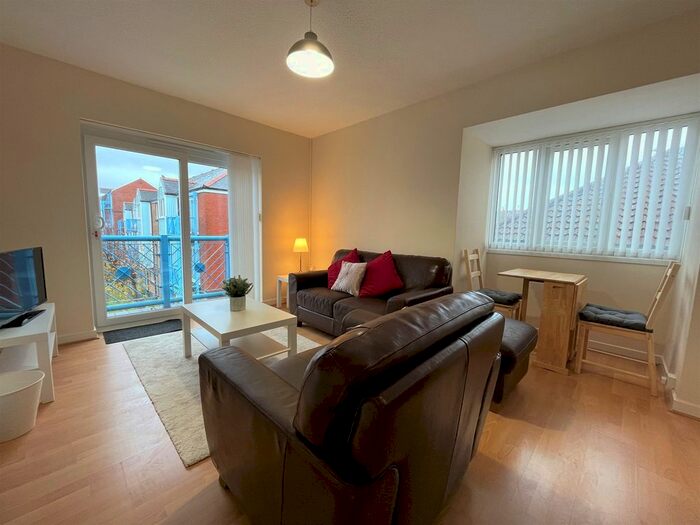 2 Bedroom Flat To Rent In Ferrara Square, Maritime Quarter, Swansea, SA1