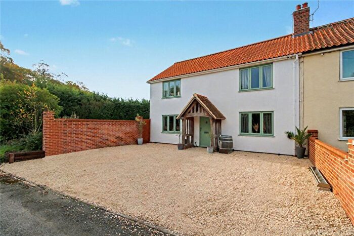 4 Bedroom Semi-Detached House For Sale In Hall Road, Hopton, Great Yarmouth, Norfolk, NR31