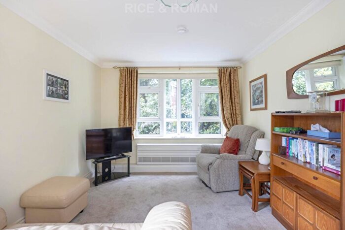 2 Bedroom Retirement Property For Sale In The Firs, Claygate, KT10