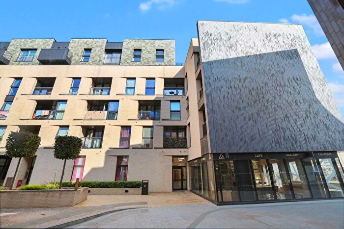 1 Bedroom Apartment For Sale In Fenton Court, Burgess Springs, Chelmsford, CM1