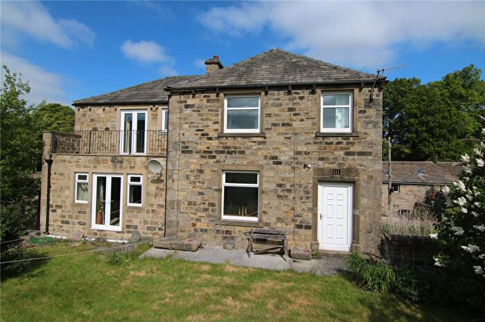 4 Bedroom Detached House For Sale In Malsis, Glusburn, BD20