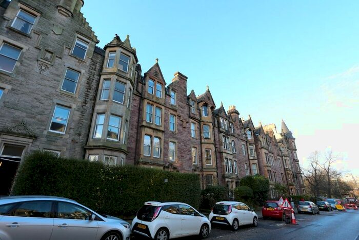 3 Bedroom Flat To Rent In Marchmont Road, Marchmont, Edinburgh, EH9