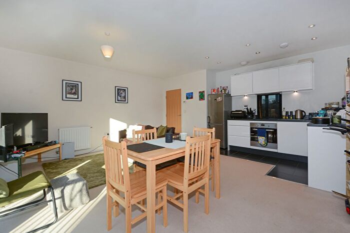 2 Bedroom Flat For Sale In Fisher Close, London, SE16