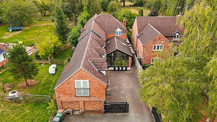 5 Bedroom Detached House For Sale In Swithland Lane, Rothley, LE7