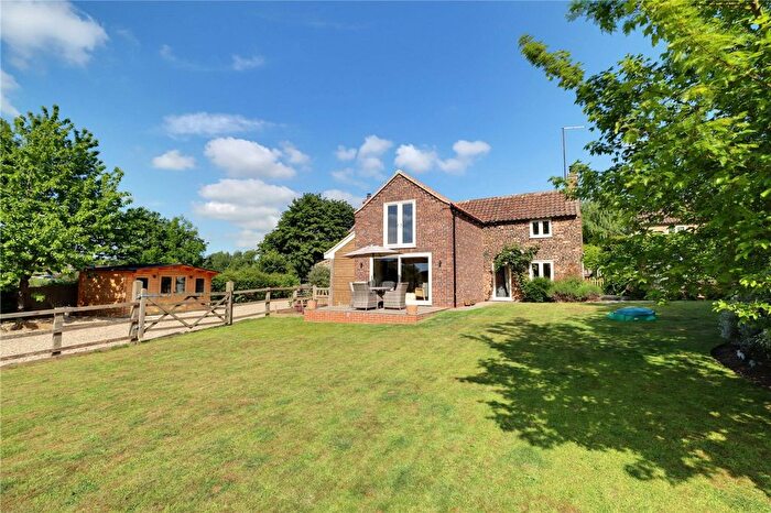 3 Bedroom Detached House For Sale In Westfield Cottages, Barnetby, DN38