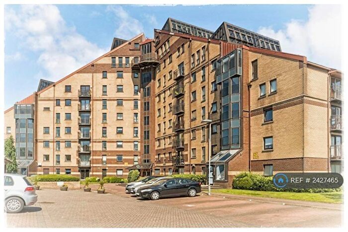 3 Bedroom Flat To Rent In Mavisbank Gardens, Glasgow, G51