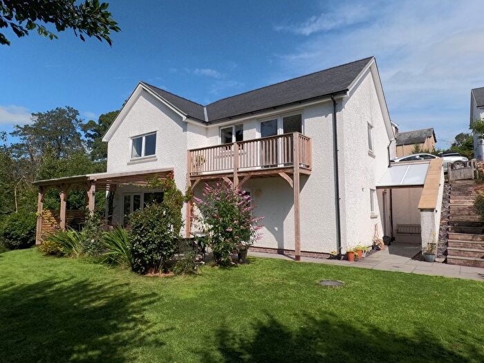 4 Bedroom Detached House For Sale In Cae'r Ysgol, Lledrod, Aberystwyth, SY23