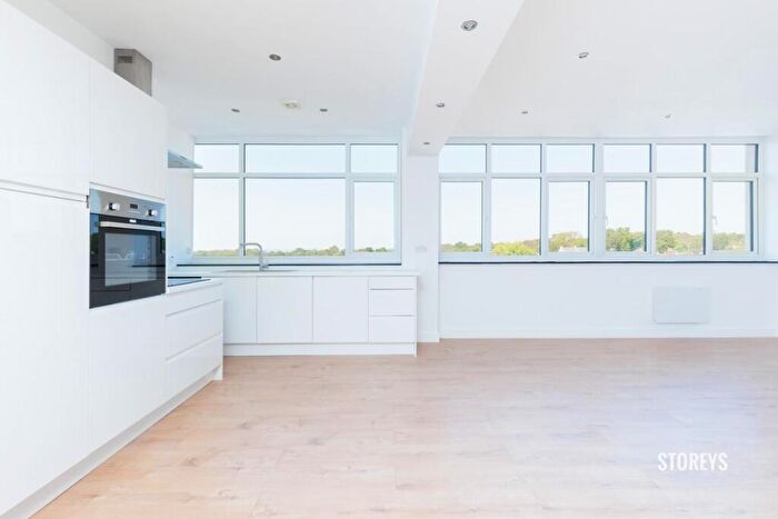 2 Bedroom Apartment To Rent In Forest House, South Woodford, London, E18