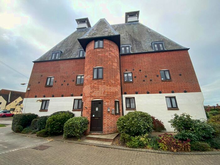 3 Bedroom Flat To Rent In Maltings Wharf, Lawford, Manningtree CO11