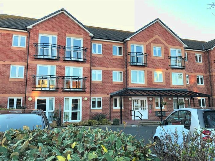 1 Bedroom Retirement Property To Rent In Retirement Apartment, Hardy's Court, DT4