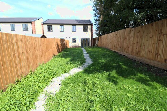 3 Bedroom Semi-Detached House To Rent In Elm High Road, Wisbech, PE14