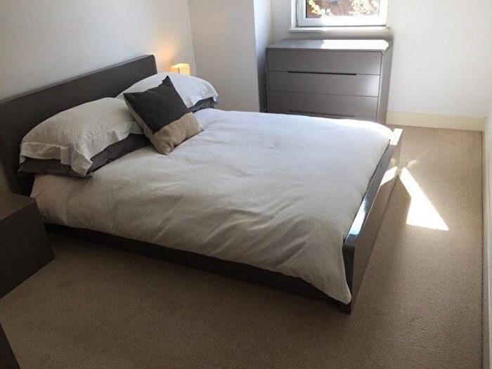 2 Bedroom Apartment To Rent In Embry Road, London, SE9