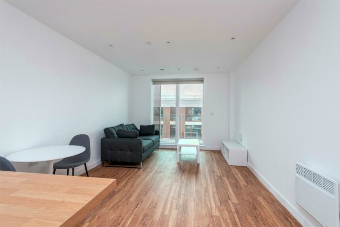 1 Bedroom Flat To Rent In Chatham Waters, South House, Gillingham Gate Road, Gillingham, ME4