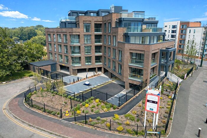 1 Bedroom Flat For Sale In The Chocolate Factory, Quarry Road, Tunbridge Wells, Kent, TN1