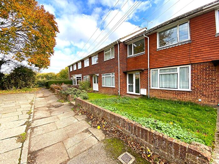 3 Bedroom Terraced House To Rent In Hanover Place, Canterbury, CT2