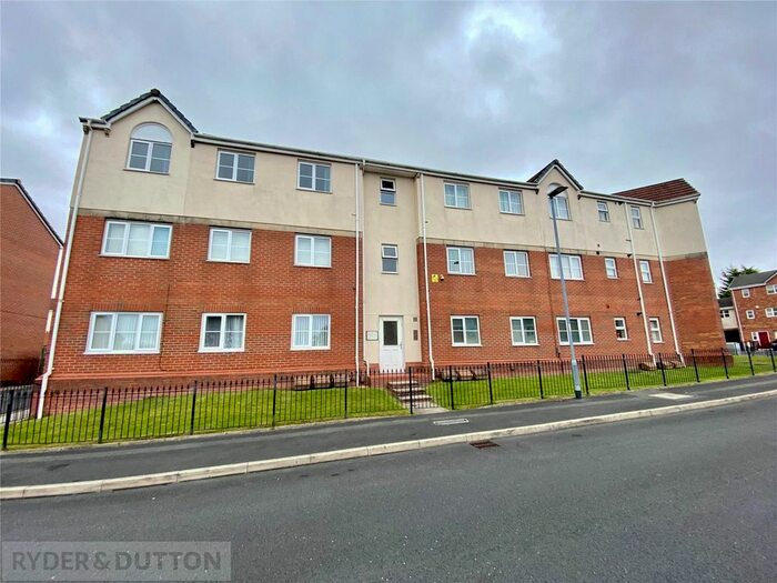 2 Bedroom Flat To Rent In Blueberry Avenue, New Moston, Manchester, M40