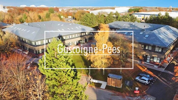 1 Bedroom Apartment To Rent In Ashwood Park, Basingstoke, RG23