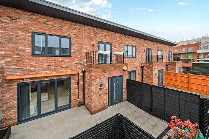 2 Bedroom Terraced House For Sale In High Street, Sevenoaks, TN13