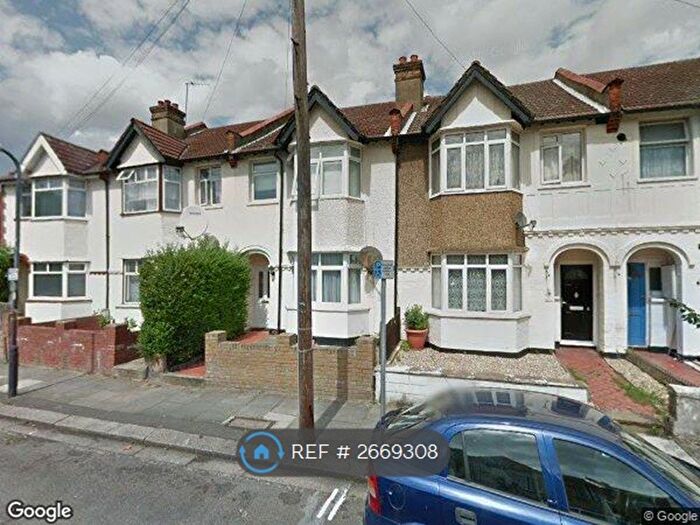 4 Bedroom Terraced House To Rent In Clive Road, London, SW19