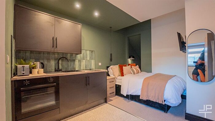 Studio To Rent In Parker Street, Warrington, WA1