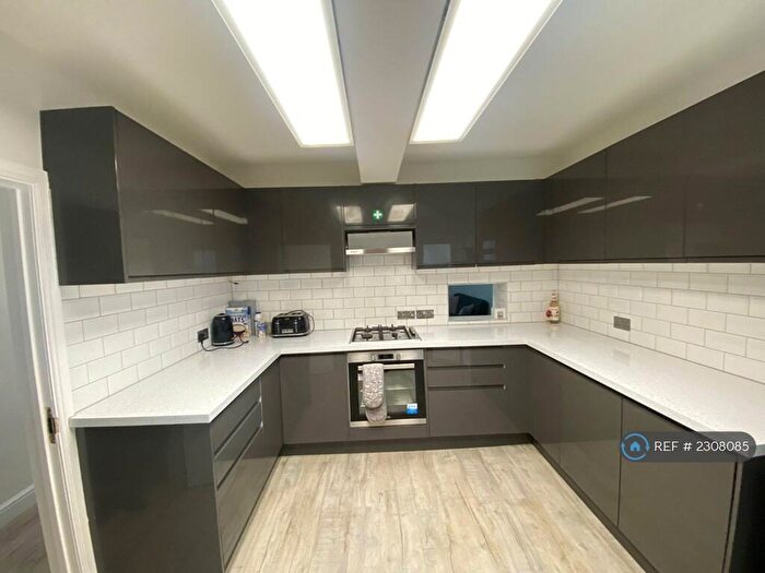 4 Bedroom Terraced House To Rent In Chester Road, London, N9