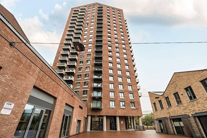 2 Bedroom Flat For Sale In Skyline Apartments, Tower Hamlets, London, E3